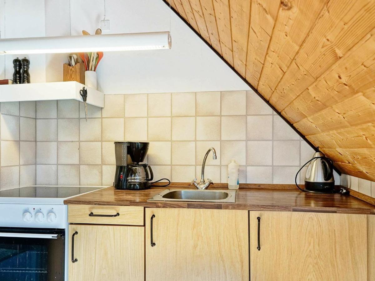 4 Person Holiday Home In Nex Balke Rum bild