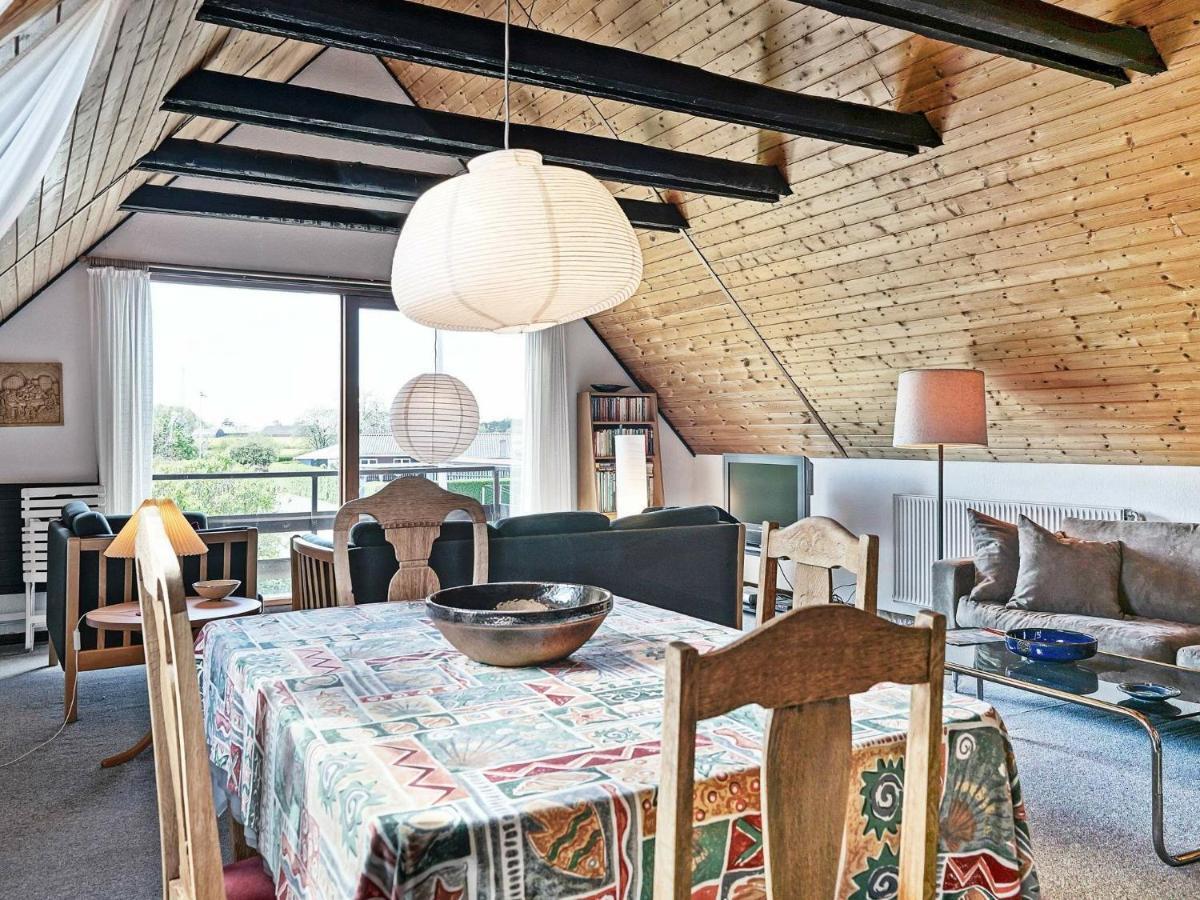 4 Person Holiday Home In Nex Balke Exteriör bild